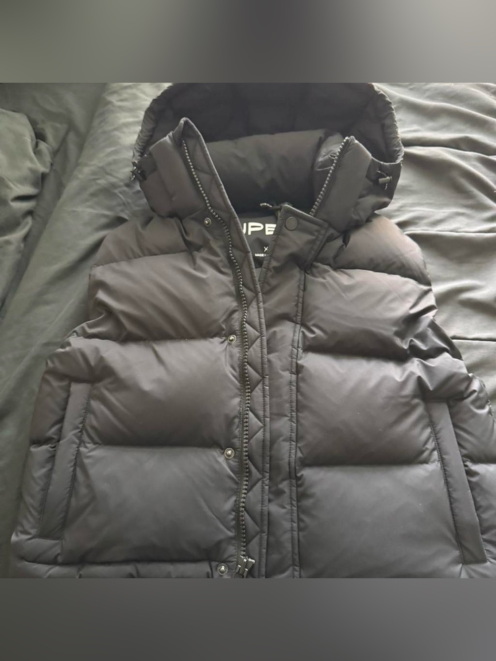Aritzia Super Puff Shorty Vest